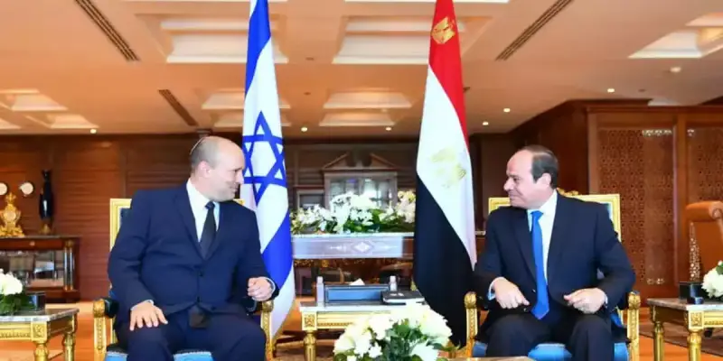 السّيسي وبينيت