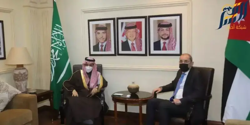 وزير الخارجية الاردني  مع نظيره السعودي