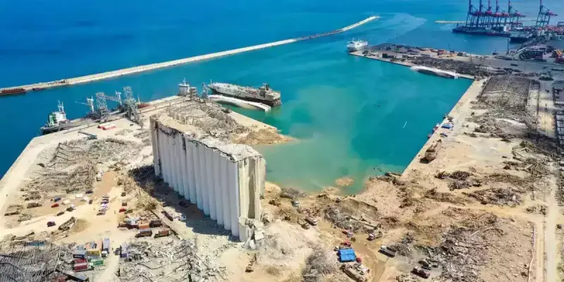 مرفأ بيروت