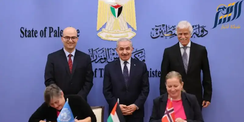 ممثلة النرويج لدى فلسطين تورن فيست، وممثلة برنامج الأمم المتحدة الإنمائي في فلسطين