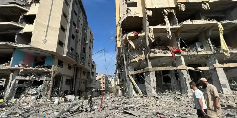 اثار الدمار في غزة