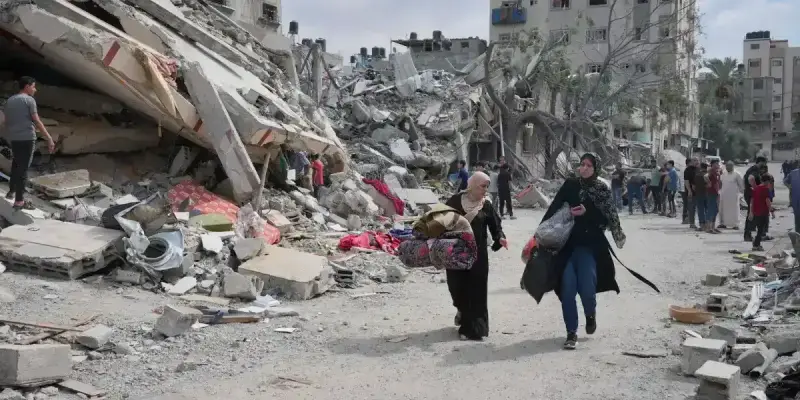 اثار الدمار في غزة
