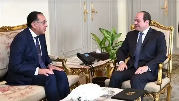 الرئيس المصرى عبد الفتاح السيسي ورئيس الحكومة مصطفى مدبولي