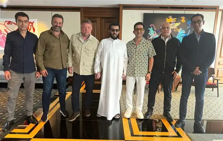 مروان حامد، أحمد بدوي، أحمد حلمي، تركي آل الشيخ، جاي ريتشي، كريم عبد العزيز وهشام نزيه