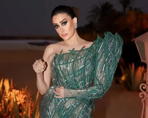 غادة عبد الرازق