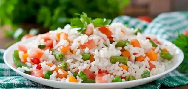 الأرز بالخضروات