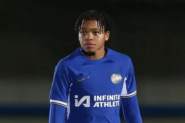 لاعب أكاديمية تشيلسي ريو نجوموها