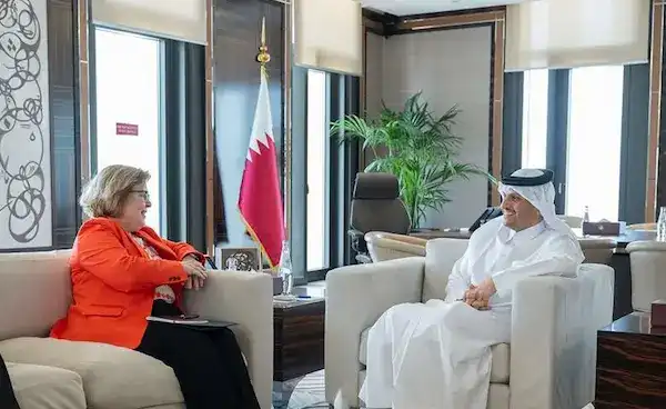 جانب من اللقاء بين الطرفين