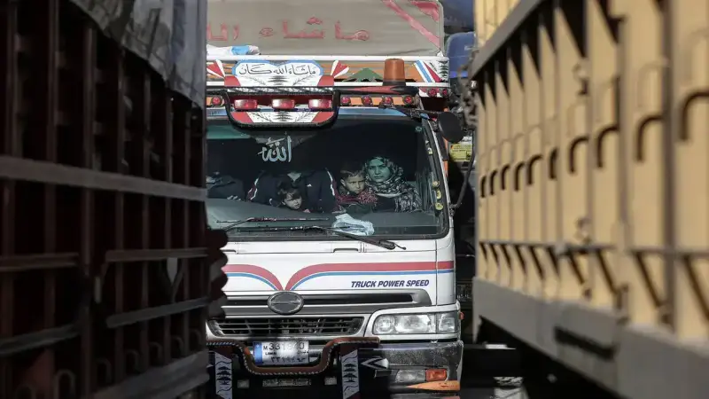 المهجرين السوريين العائدين من لبنان