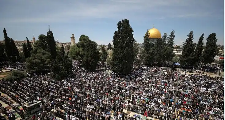 صلاة الجمعة بالمسجد الأقصى