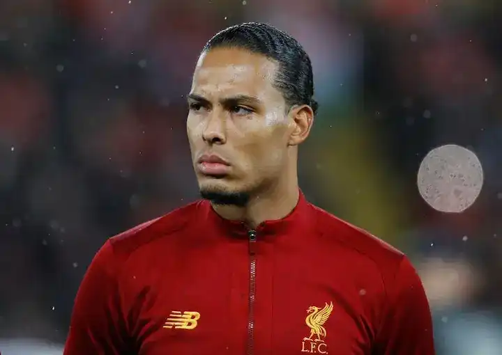 مدافع نادي ليفربول الهولندي فيرجيل فان ديك