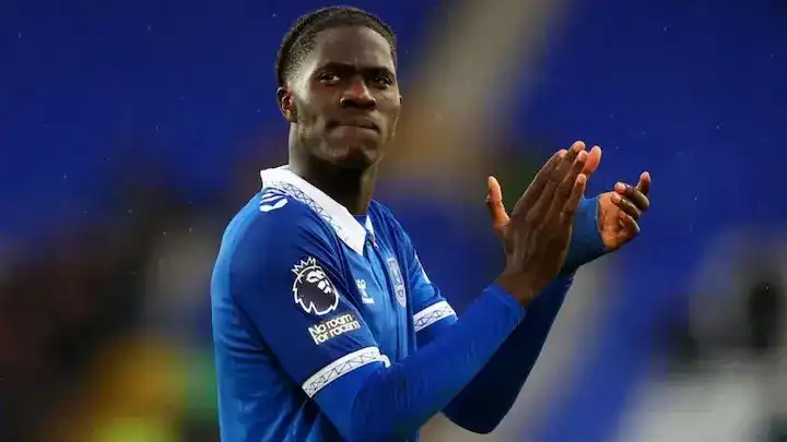 اللاعب البلجيكي  أمادو أونانا