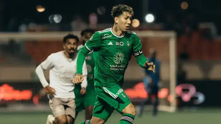 البرازيلي روبيرتو فيرمينو