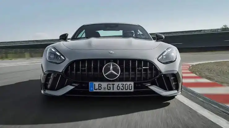 سيارة AMG GT63 Pro 2025