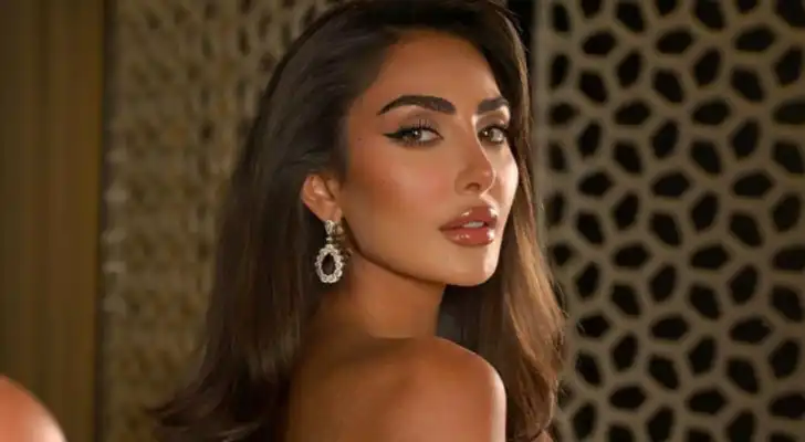 نور الغندور