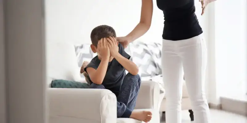 5 أفكار لتأديب طفلك الصغير