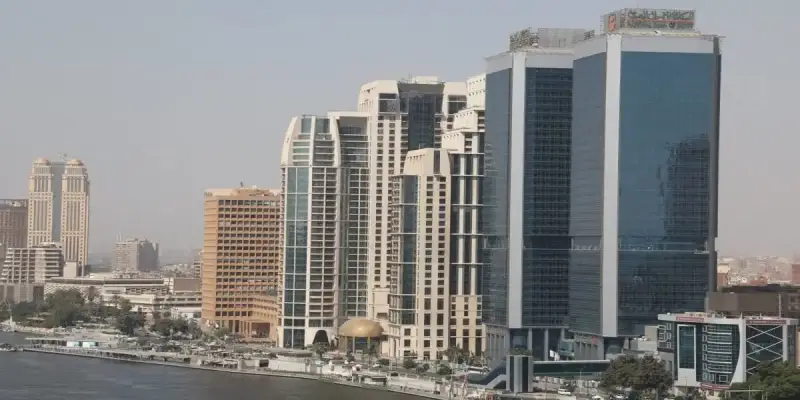 القاهرة