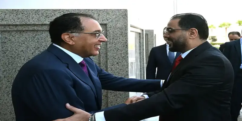 جانب من اللقاء بين الطرفين