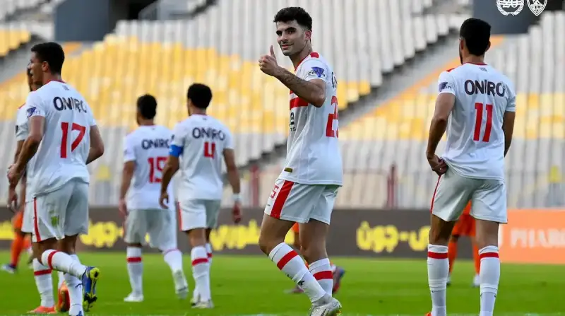لاعب الزمالك المصري أحمد زيزو