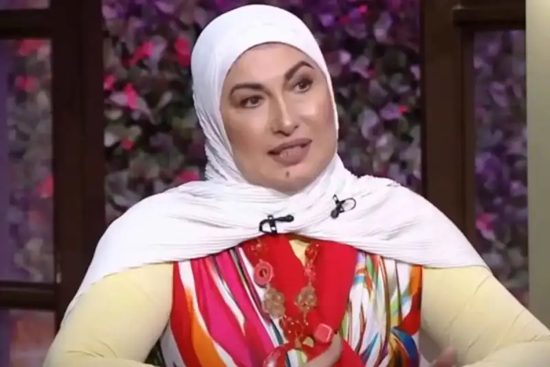 الفنانة جميلة عزيز