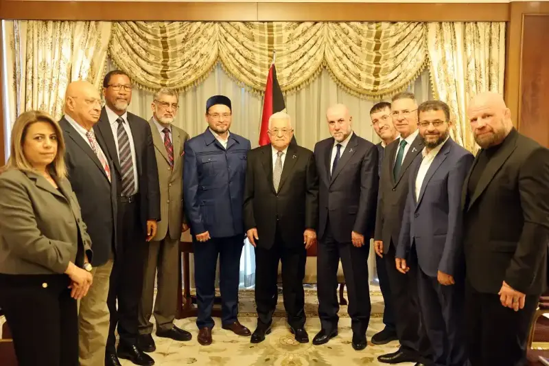 أبو مازن بمنتدى مسلمي أوروبا