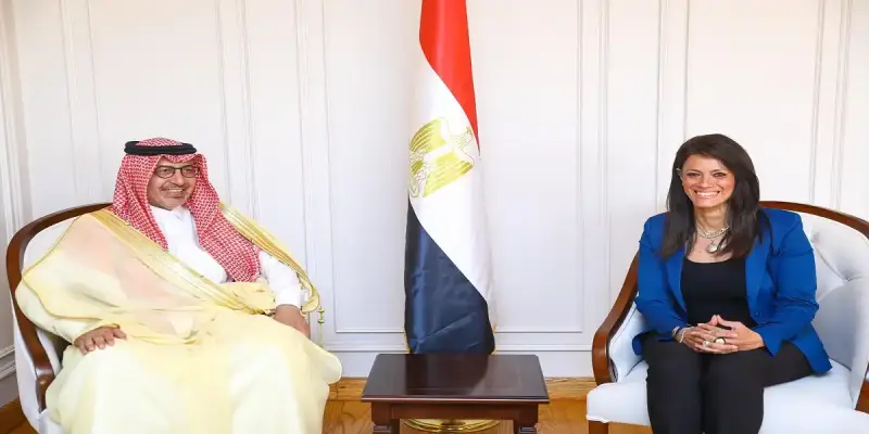 جانب من اللقاء بين الطرفين
