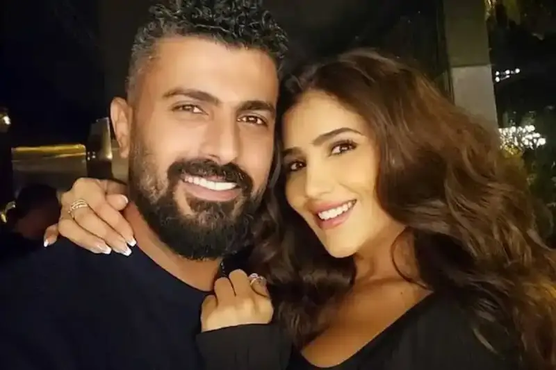 مي عمر تحتفل بعيد ميلاد زوجها محمد سامي