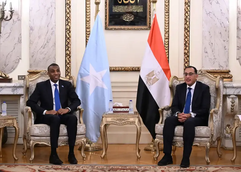 جانب من اللقاء بين الطرفين
