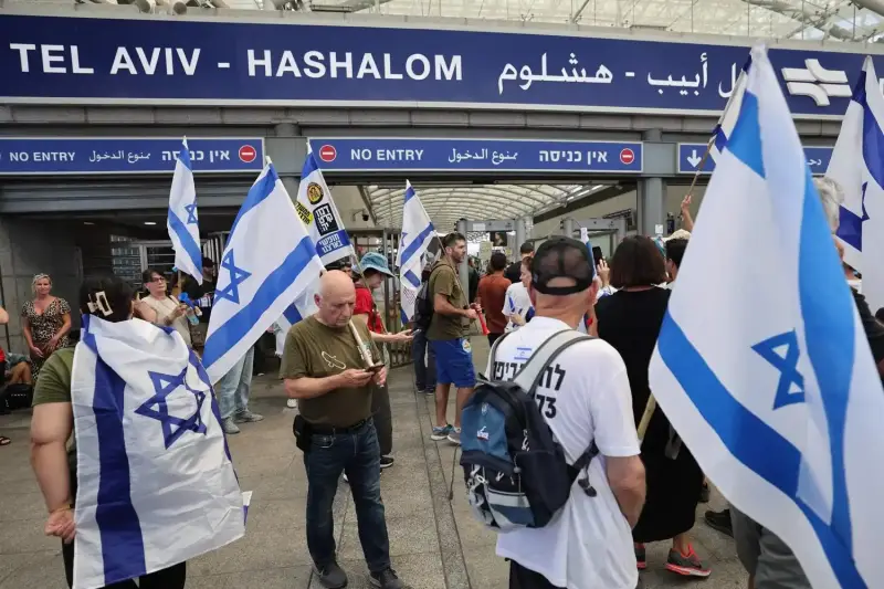 إضراب عام في تل أبيب