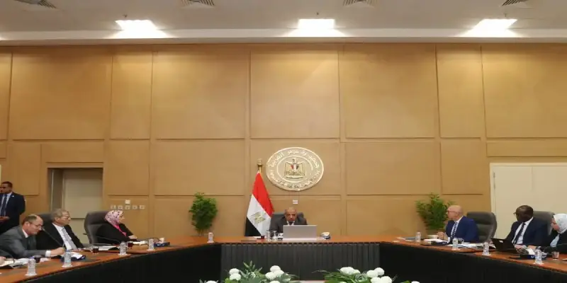 جانب من اللقاء بين الطرفين