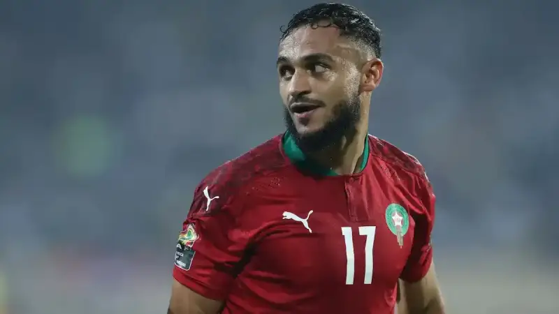 اللاعب المغربي سفيان بوفال