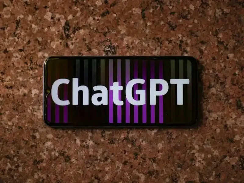 12 صوت جديد في دردشة ChatGPT