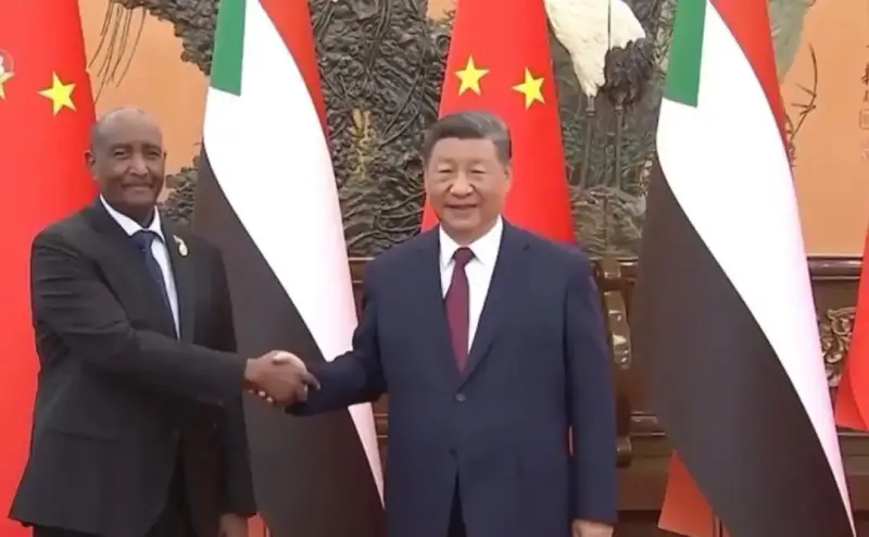 البرهان والرئيس الصيني