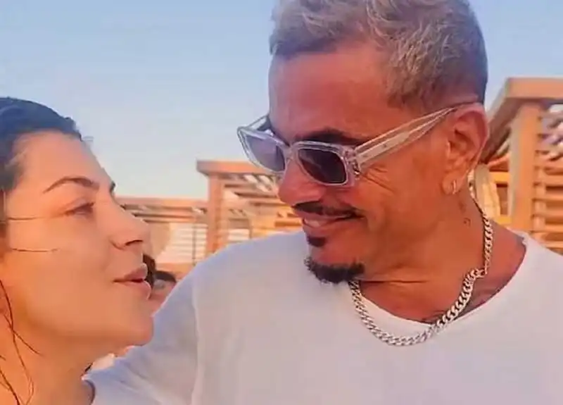 عمرو دياب وشيرين سايس
