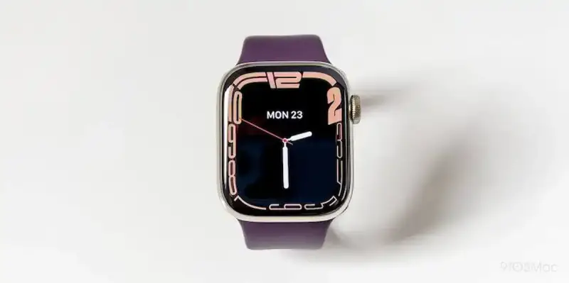 ساعة Apple Watch Series 10