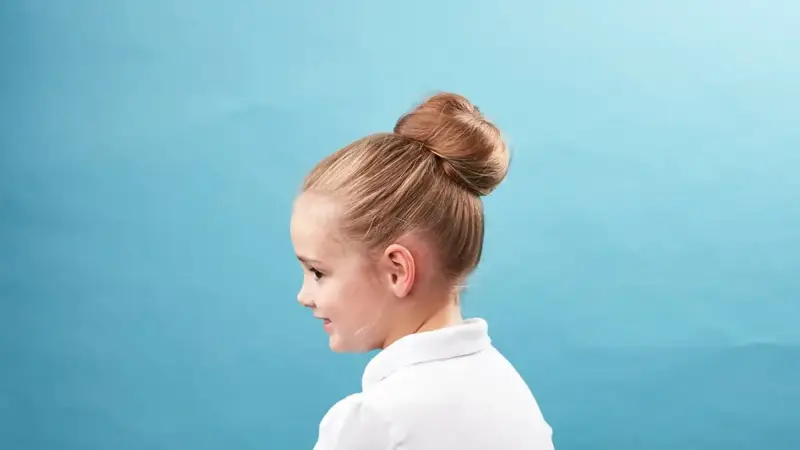 تسريحات شعر سهلة للمدرسة