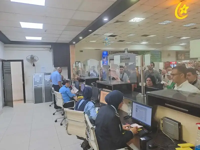 إجراءات التنقل عبر معبر الكرامة
