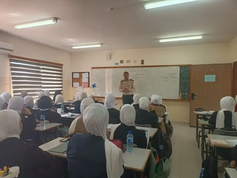 محاضرات الضابطة الجمركية لطلاب المدارس