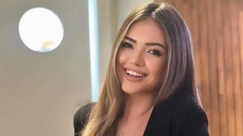 كوبرا أيكوت