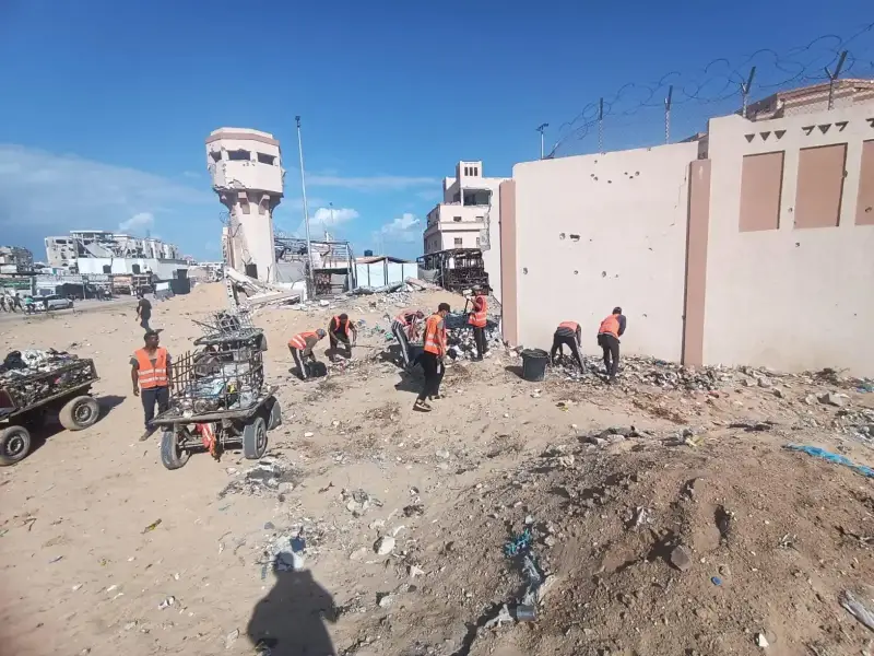 حملة نظاقة بمخيم النازحيم بخان يونس