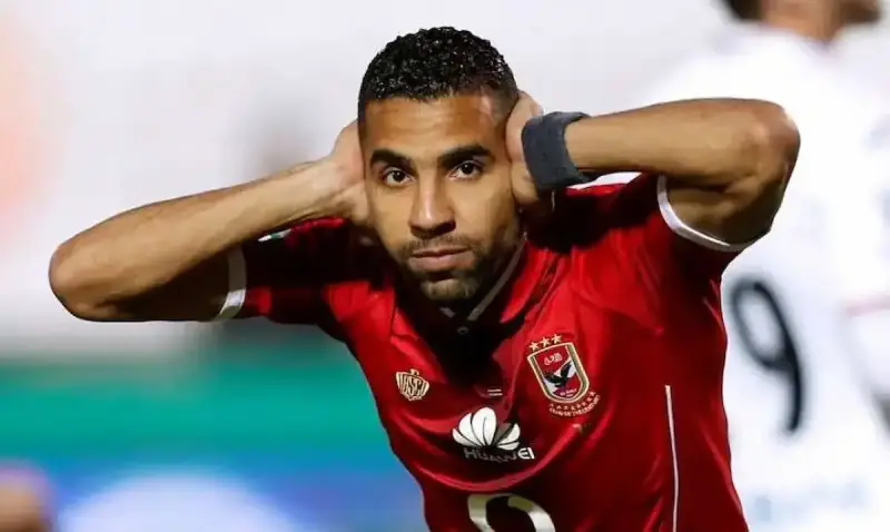 العثور على سحر مدفون للنجم مؤمن زكريا