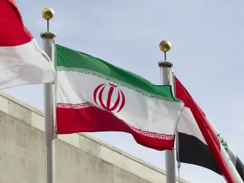 إيران
