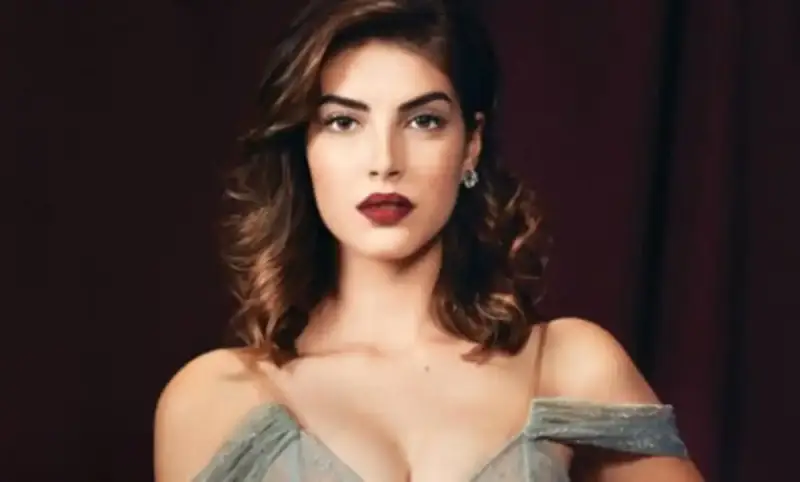 دينيز بايسال