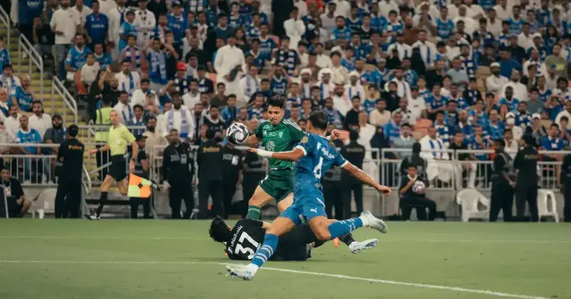 الأهلي ضد الهلال