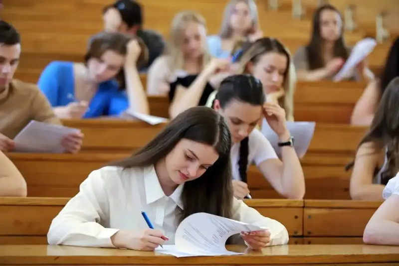منحة الحكومة الهنغارية