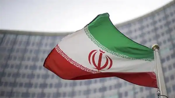 إيران