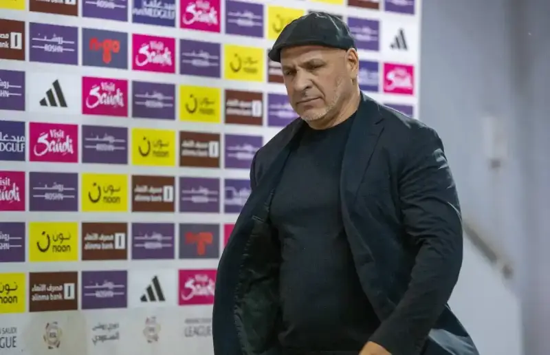 المدرب الجزائري نور الدين بن زكري