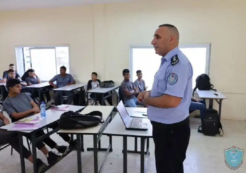 لقاء حول مخاطر السجائر الإلكترونية