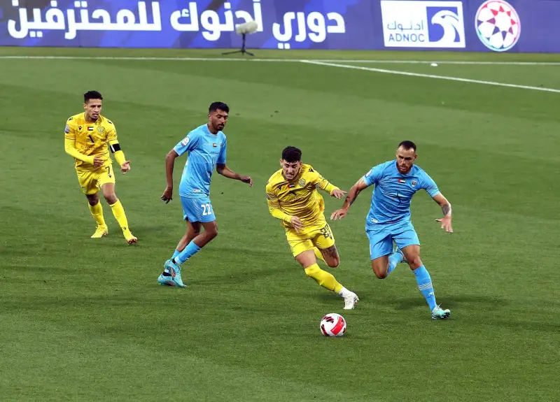 دبا الفجيرة وبني ياس
