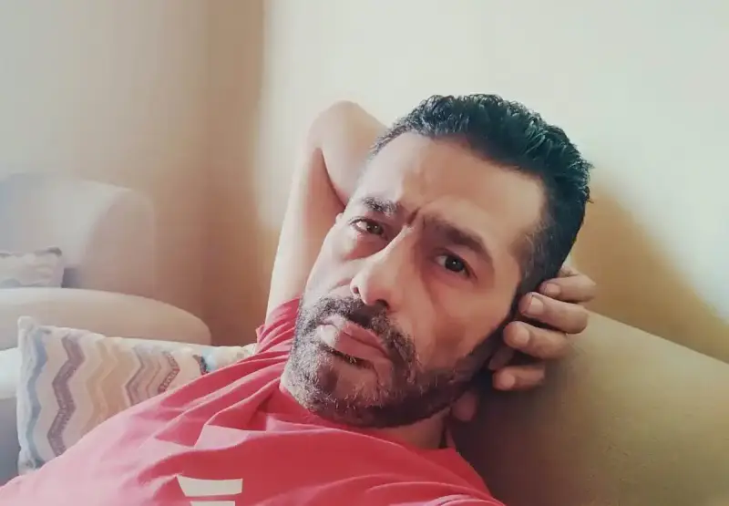 عمرو دياب ينعى وفاة أحمد علي موسى